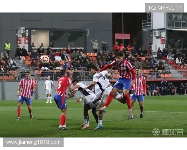 杜月徵谈马贝拉生活:月薪1000欧元仅够维持基本生活开支 杜月徵谈马贝拉生活:月薪1000欧元仅够维持基本生活开支