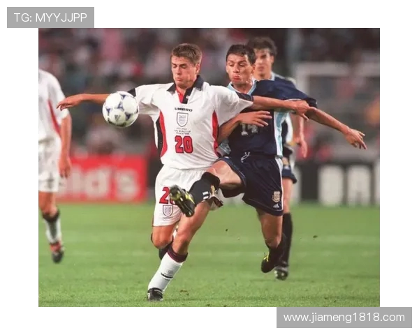 重温98法国世界杯冠军队员风采:经典球员特点与辉煌时代回顾 重温98法国世界杯冠军队员风采:经典球员特点与辉煌时代回顾